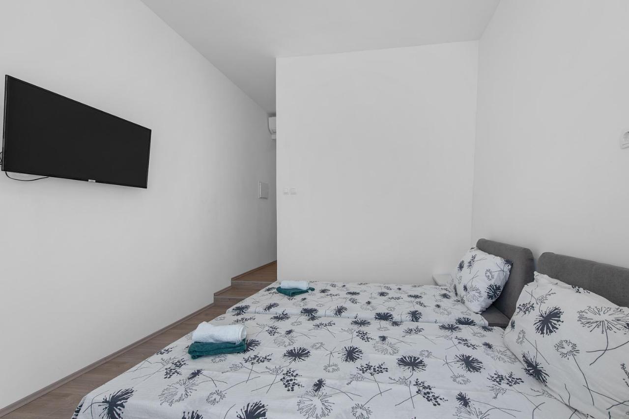 Mima Apartments Rijeka Eksteriør billede