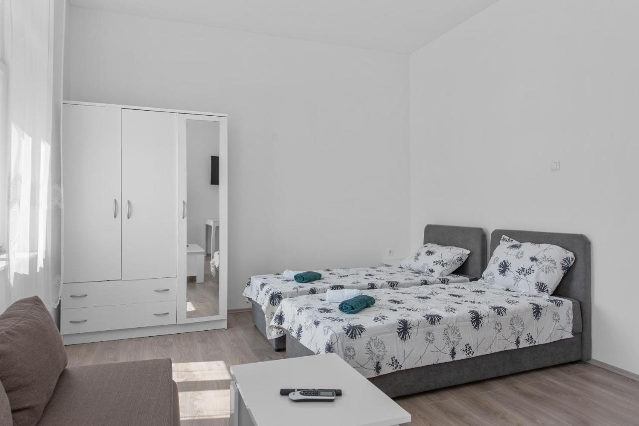 Mima Apartments Rijeka Eksteriør billede