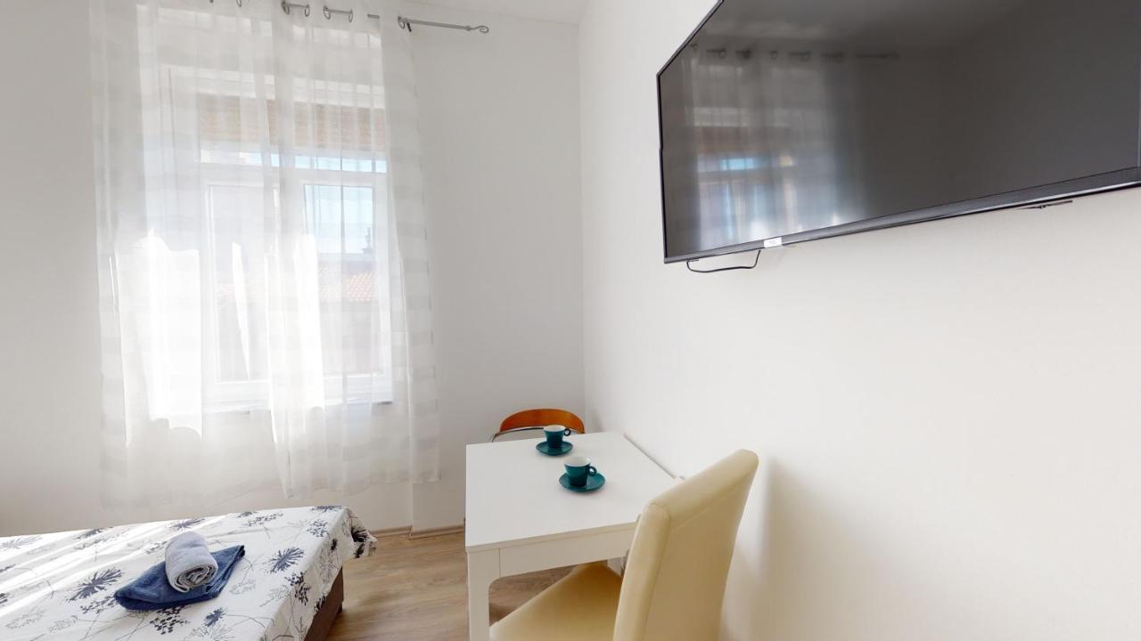 Mima Apartments Rijeka Eksteriør billede
